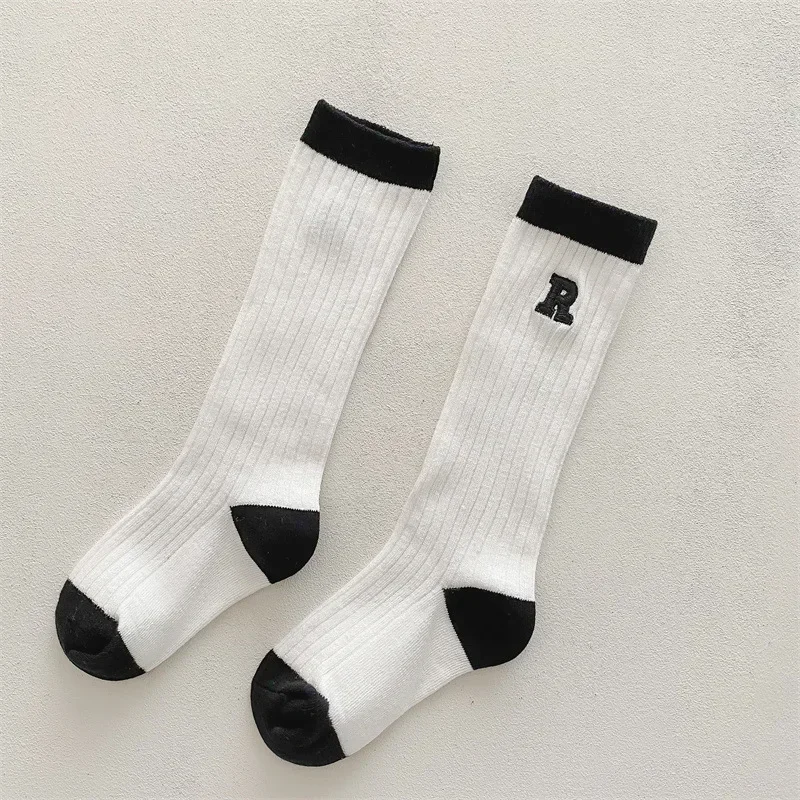 Calcetines deportivos rayas para niños y niñas