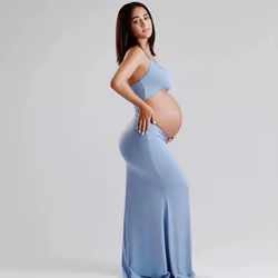 Vestido premamá veraniego para sesión de fotos con espalda abierta
