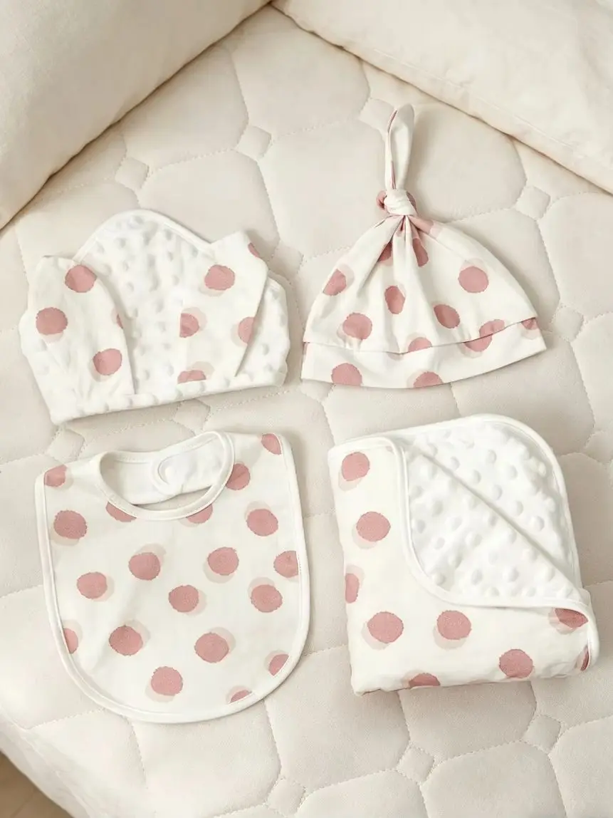 Juego de ropa de cama y baberos con lunares