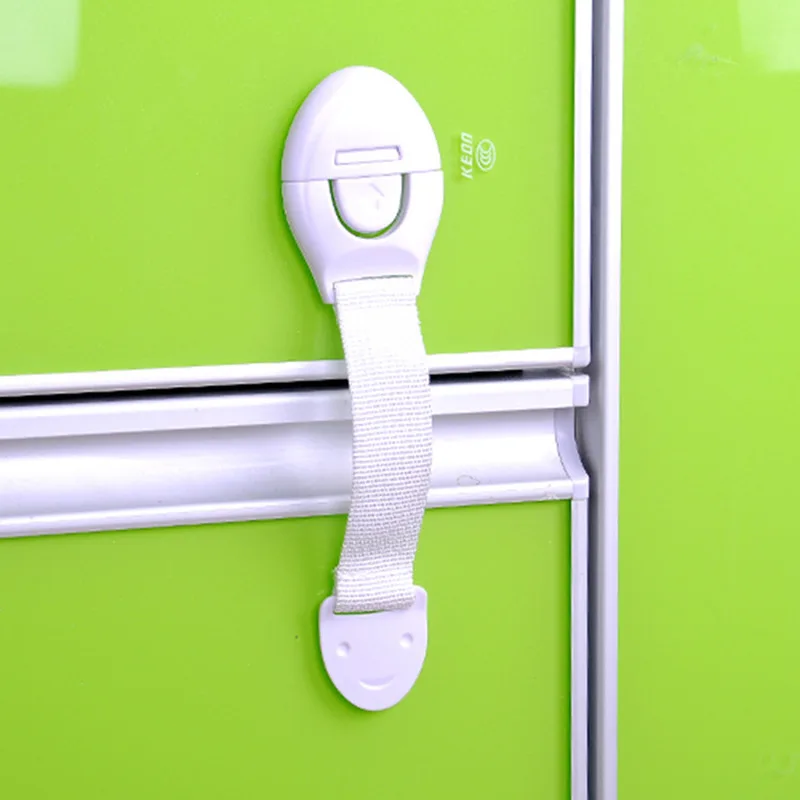 Cerradura de seguridad para armario con correa nailon – Protege a tu bebé