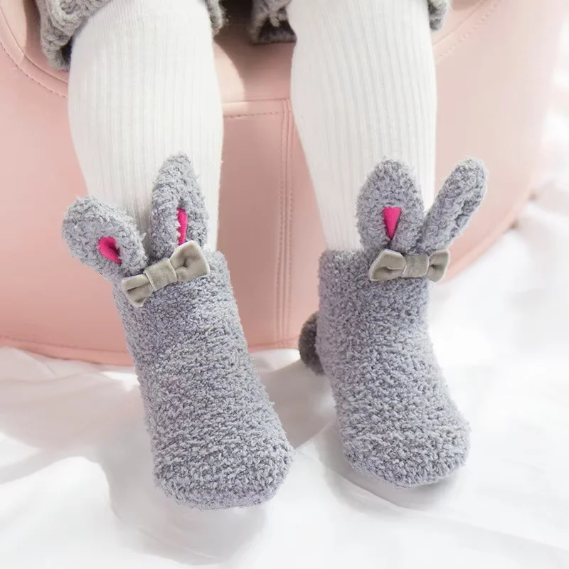 Calcetines bebé de lana cálidos antideslizantes con conejo - imagen 4