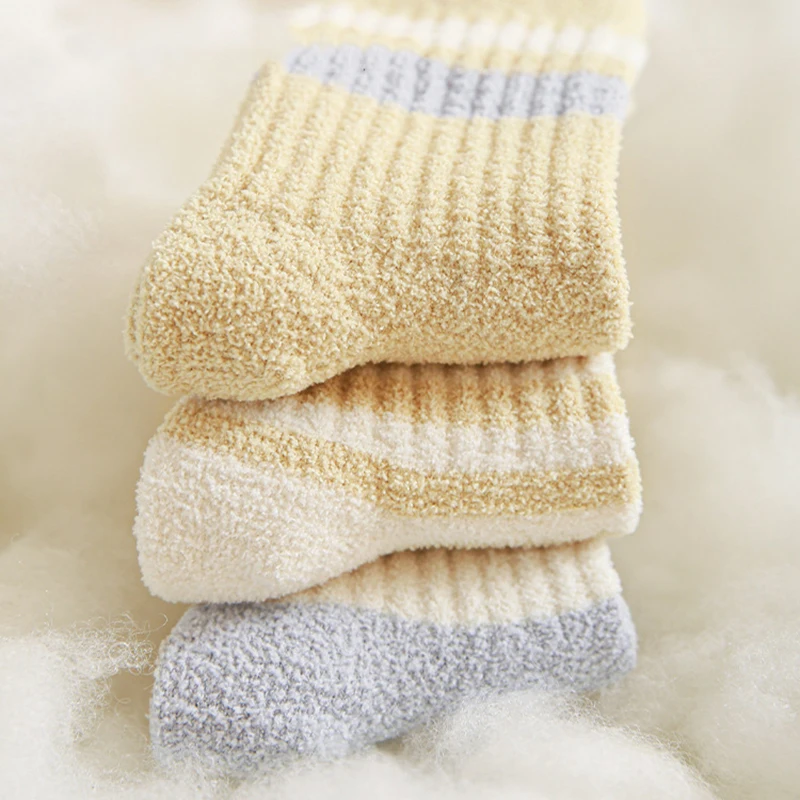 Calcetines de lana antibacterianos suaves para bebé en invierno - imagen 4