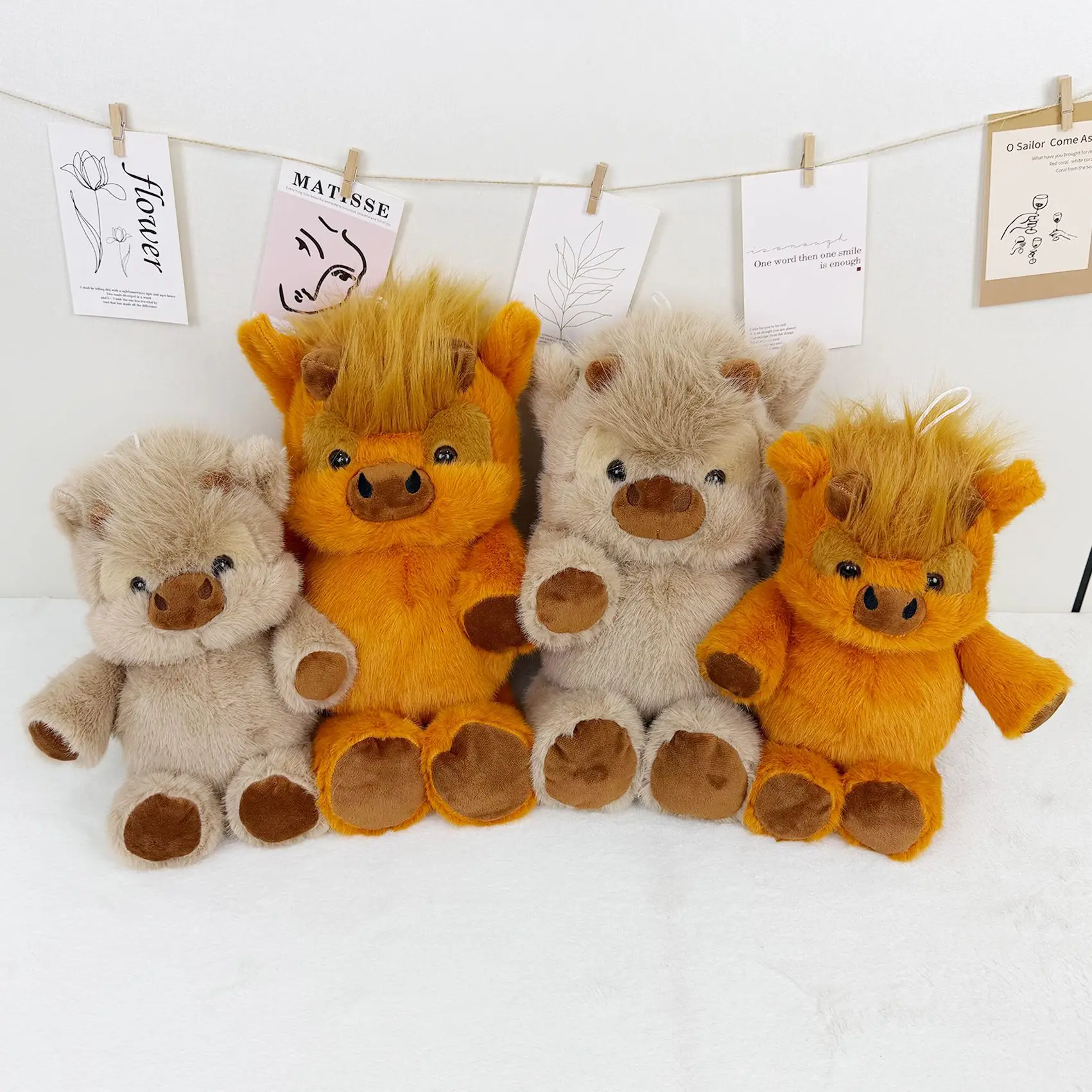 Peluche vaca Highland suave de tela premium, compañero reconfortante - imagen 3