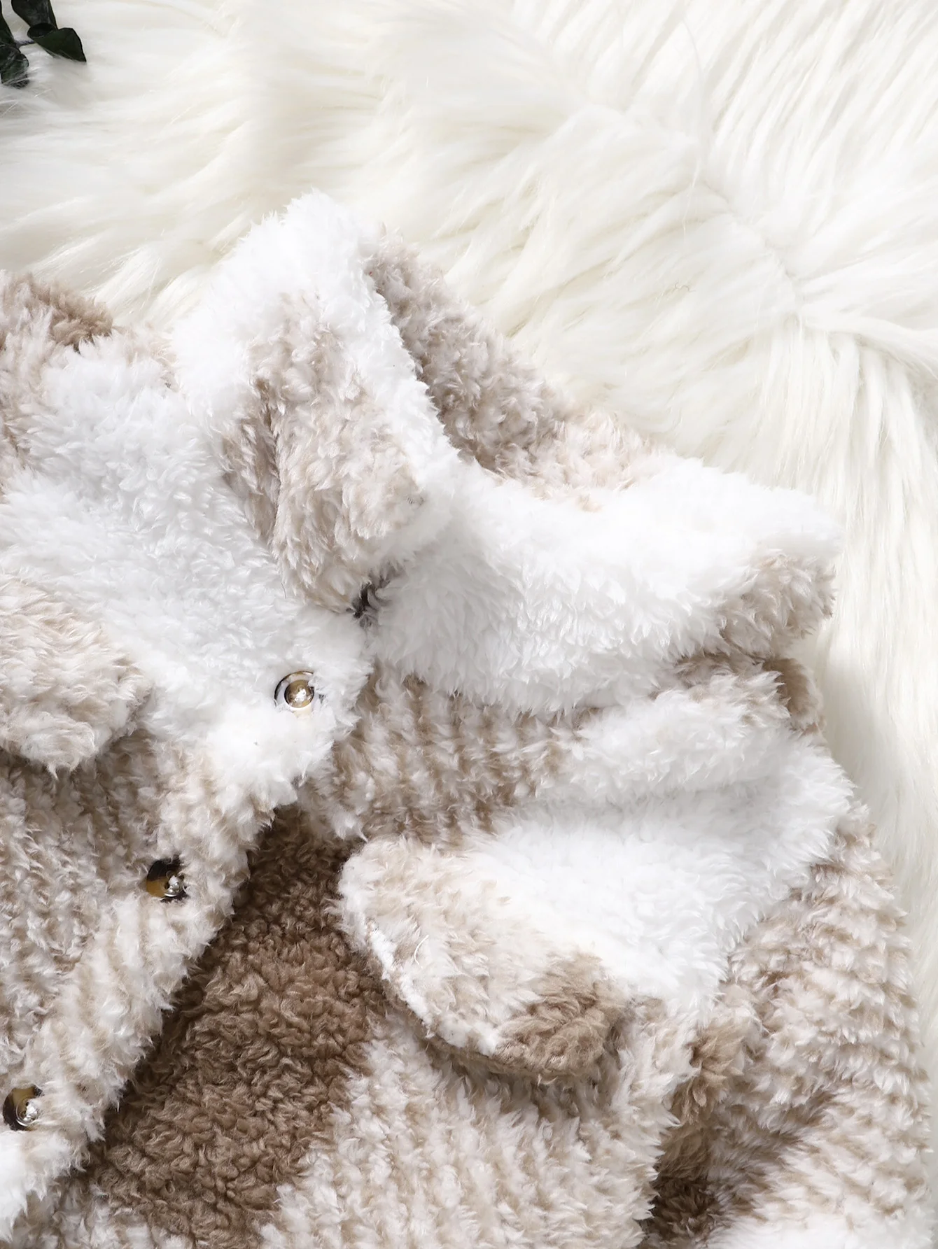 Chaqueta de invierno en felpa gruesa con botones para bebé tipo abrigo - imagen 3