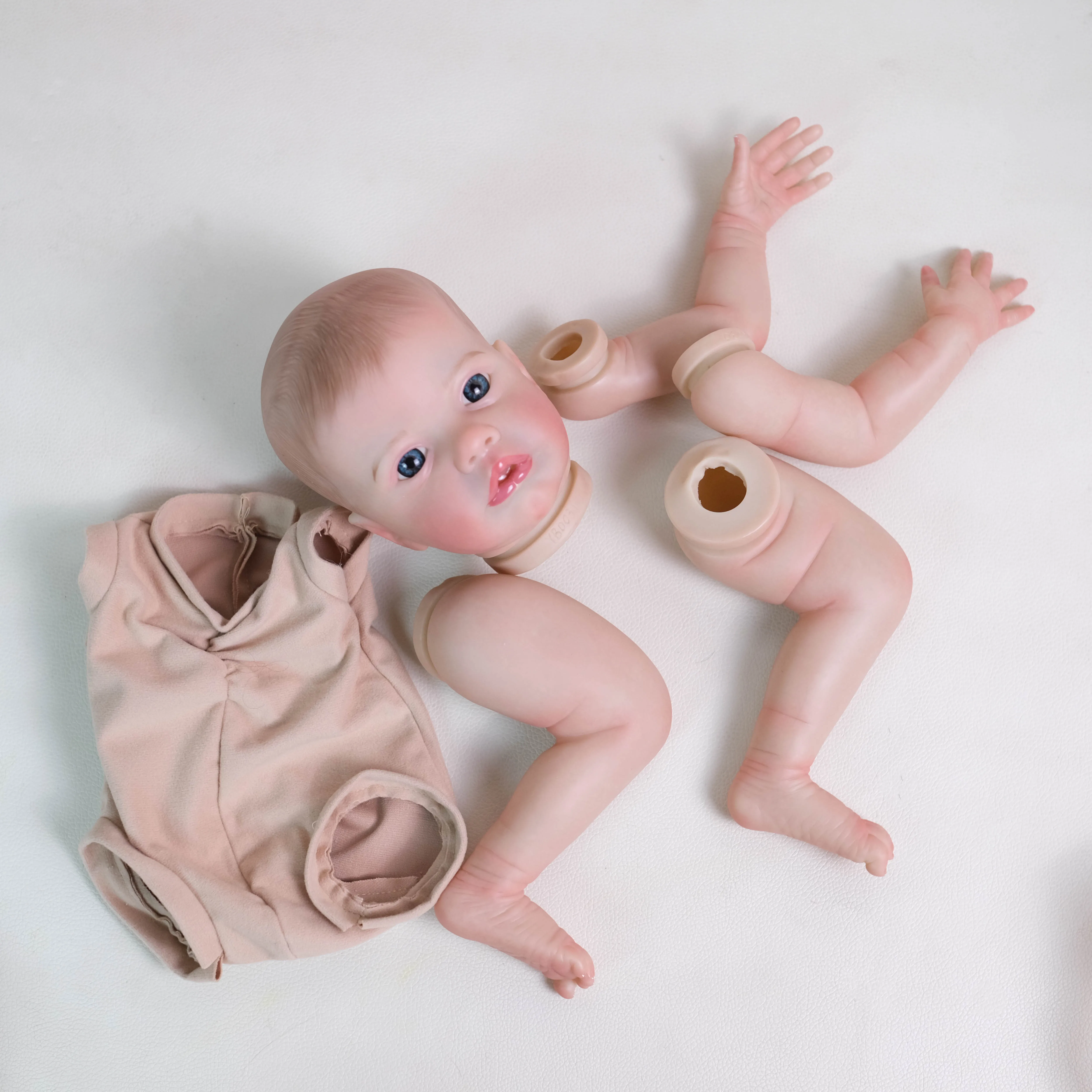 Muñeca Reborn NPK Primrose dormida y despierta piel 3D pintada - imagen 5