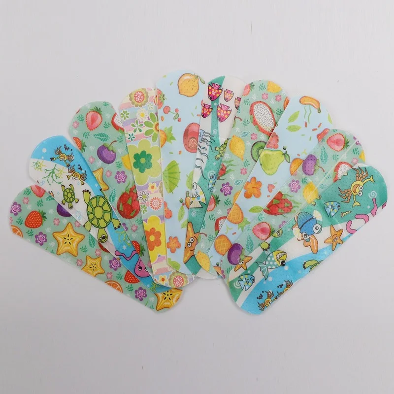 Tiritas infantiles con dibujos de pez – Vendajes transpirables para niños - imagen 4