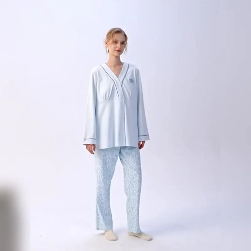 Pijama de descanso con abertura para amamantar – Algodón suave - imagen 3