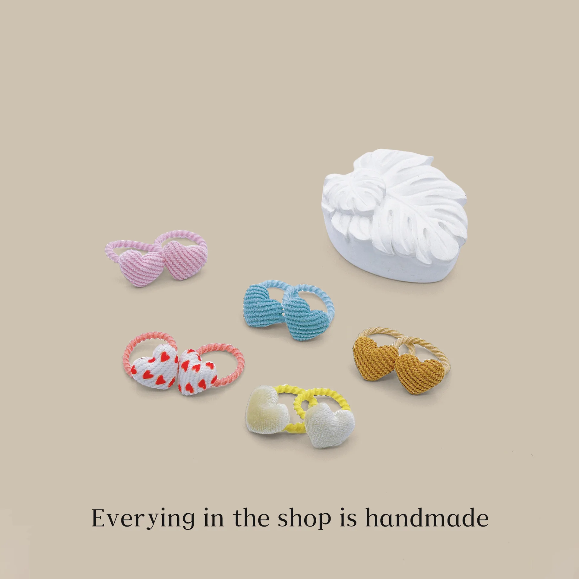 Diademas y coleteros de tela para bebé con goma suave - imagen 4