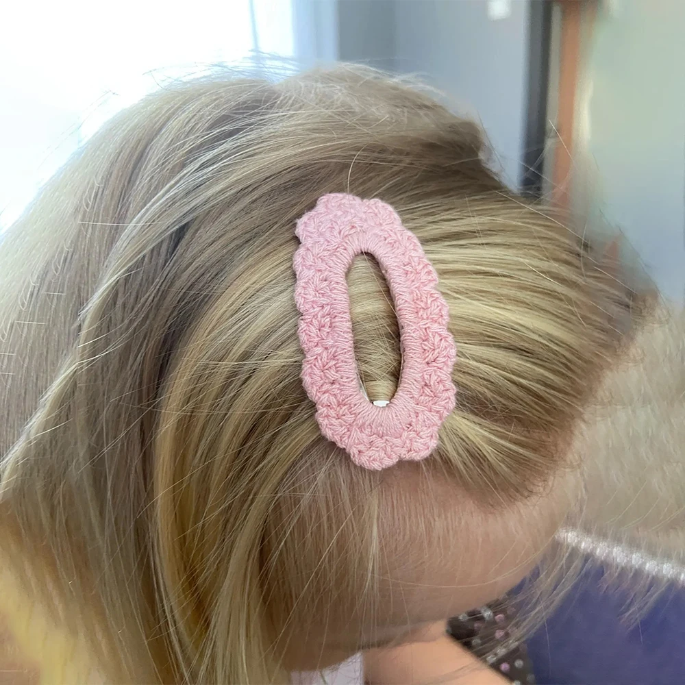 Horquillas con flores de ganchillo para niña – Estilo coreano - imagen 4