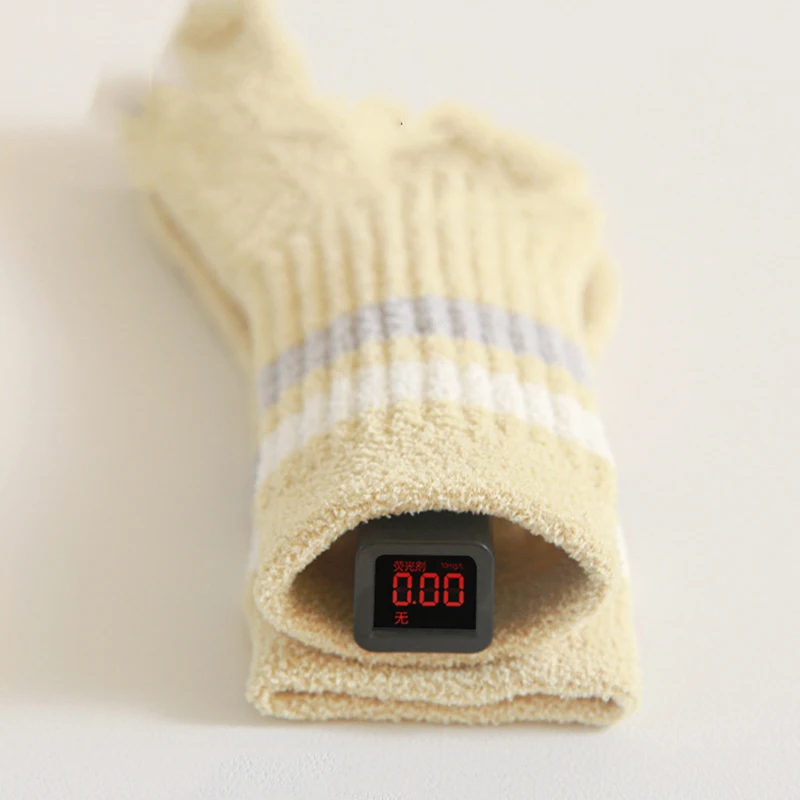 Calcetines de lana antibacterianos suaves para bebé en invierno - imagen 4