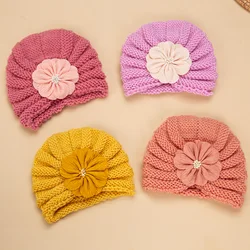 Gorro de punto floral bebé para invierno