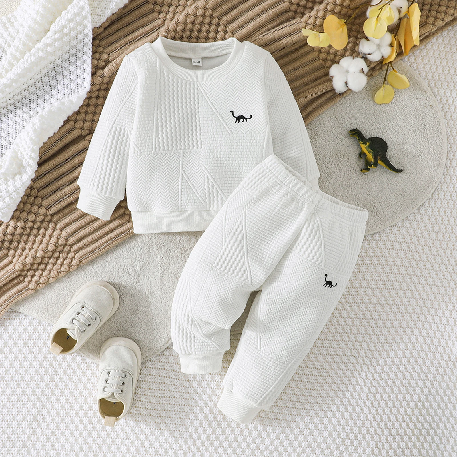 Tregren Conjunto de bebé sudadera y pantalón dinosaurio bordado - imagen 3