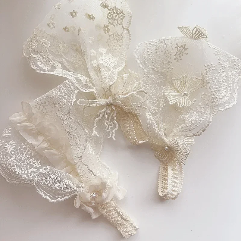 Diadema ancha encaje hueco para bebé con lazo flor blanca - imagen 4