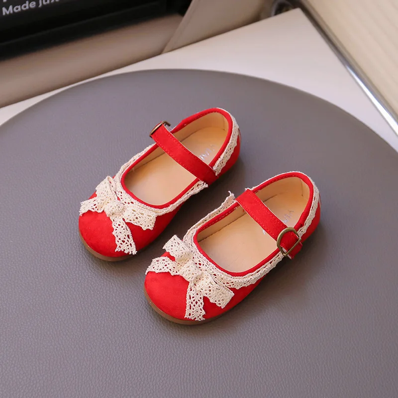 Zapatos de cuero para bebé niña – Mariposa y suela suave