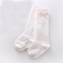 Calcetines altos de algodón liso para niños – Primavera/Otoño