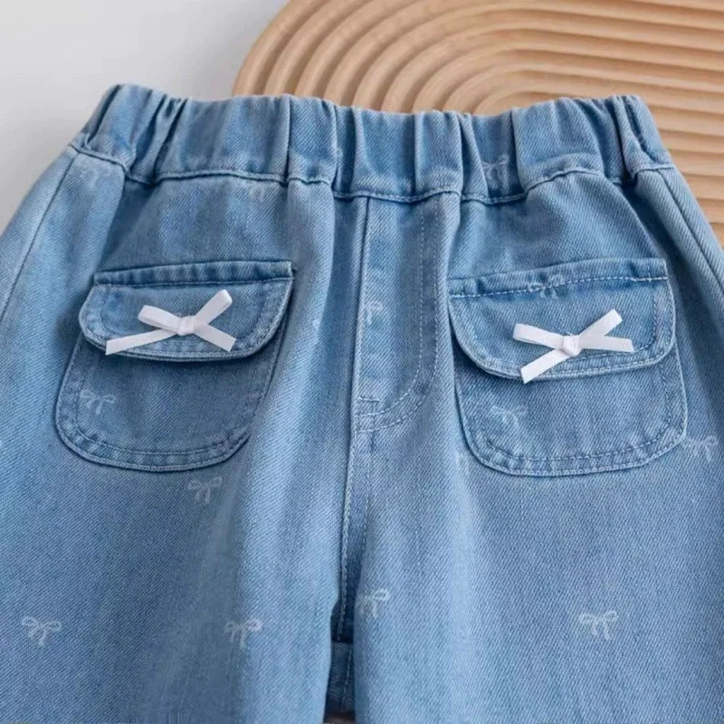 Vaqueros rectos con pajarita para niñas – estilo casual de primavera - imagen 4