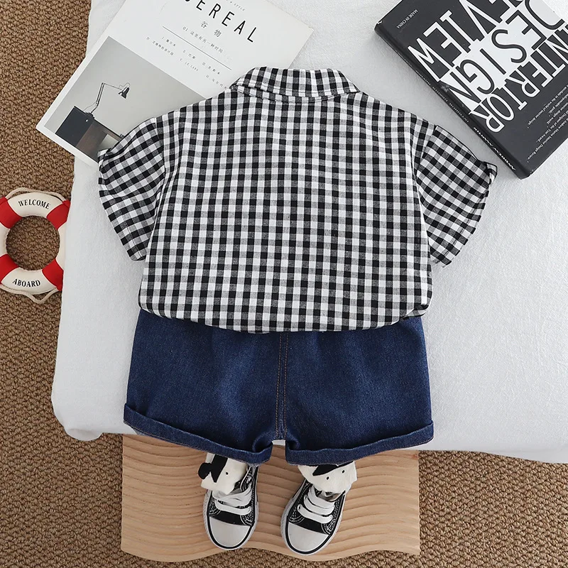 Conjunto bebé verano: top algodón cuadros y pantalón corto mezclilla - imagen 5