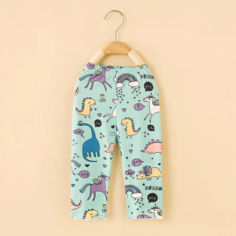 Pantalones cortos niña con dibujos animados verano