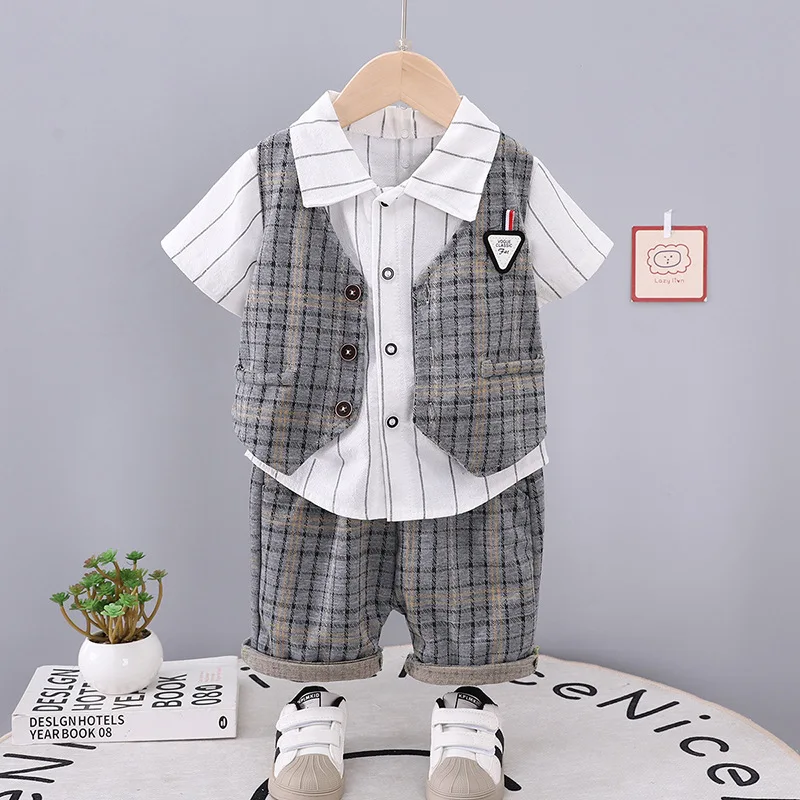 Conjunto de verano para bebé con chaleco a cuadros y shorts - imagen 3