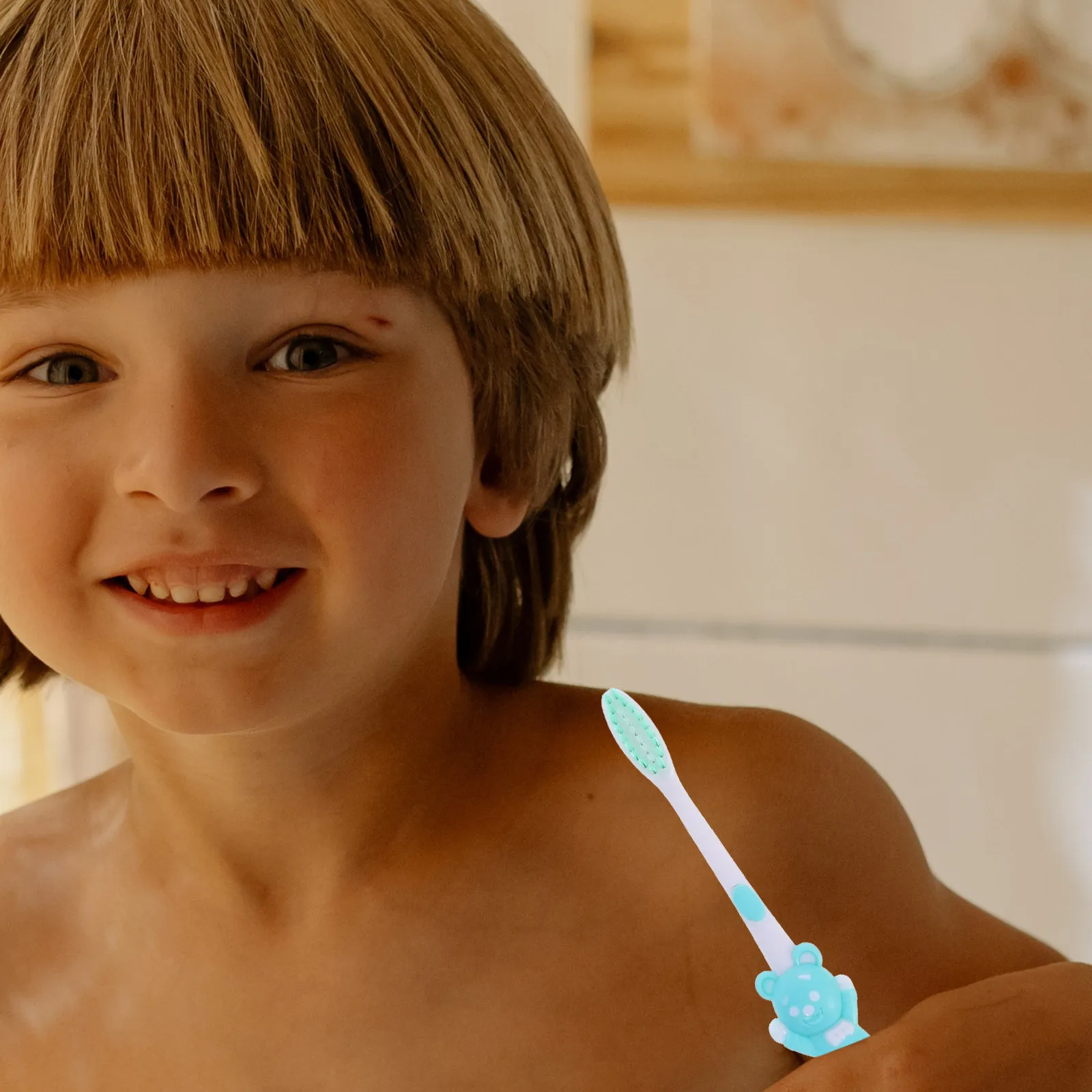 Cepillos de dientes infantiles con base de ventosa, cerdas suaves - imagen 3