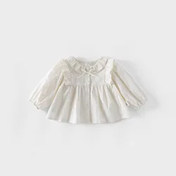 Blusa infantil floral de algodón cuello redondo