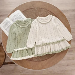 Vestido de verano para niñas en punto con volantes y calado