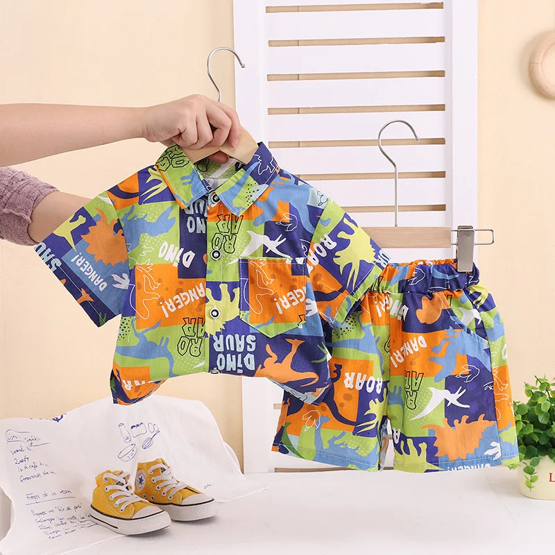 Detalle del estampado y la caída del tejido