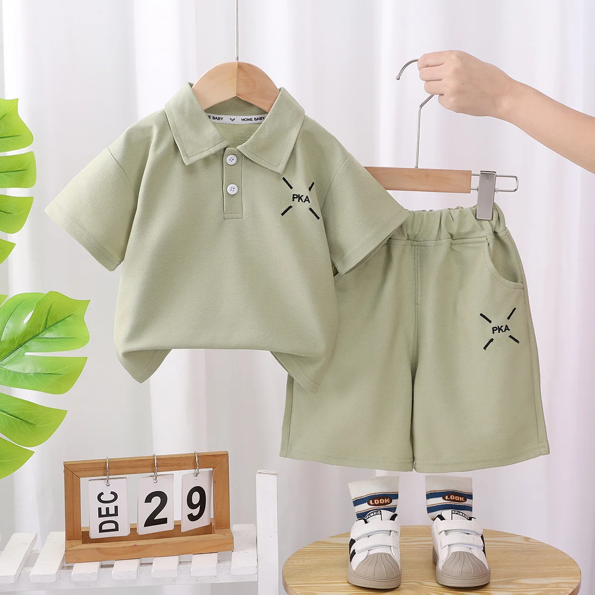 Conjunto de verano para bebé niño con camiseta de algodón y shorts - imagen 2