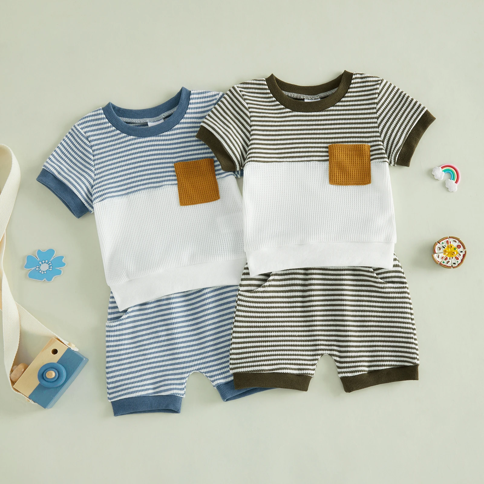 Conjunto de verano para niño: camiseta con bolsillo y pantalón corto - imagen 3