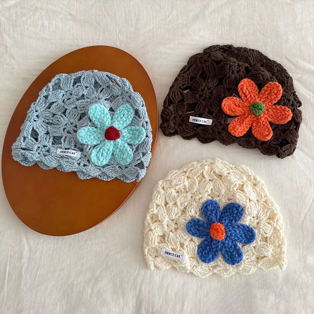 Gorro de punto para niñas con diseño floral transpirable para primavera - imagen 2