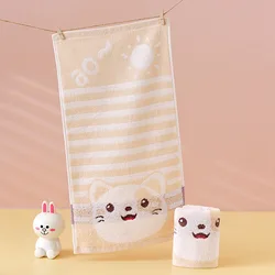 Toalla infantil de jacquard absorbente de algodón puro para guardería