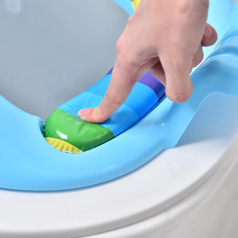 Asiento con respaldo ergonómico y superficie antideslizante