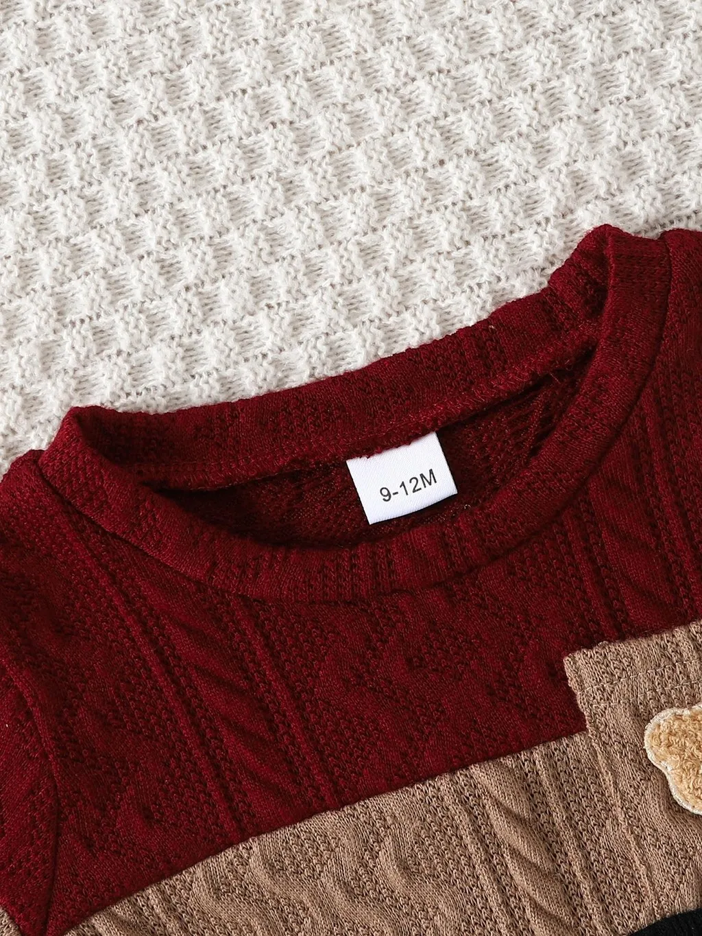 Conjunto infantil listo para otoño e invierno
