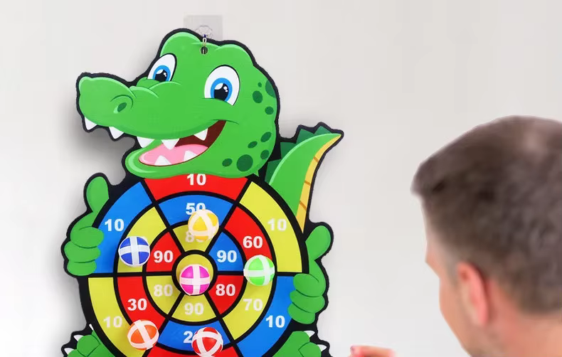 Juego Montessori y deportes de lanzamiento