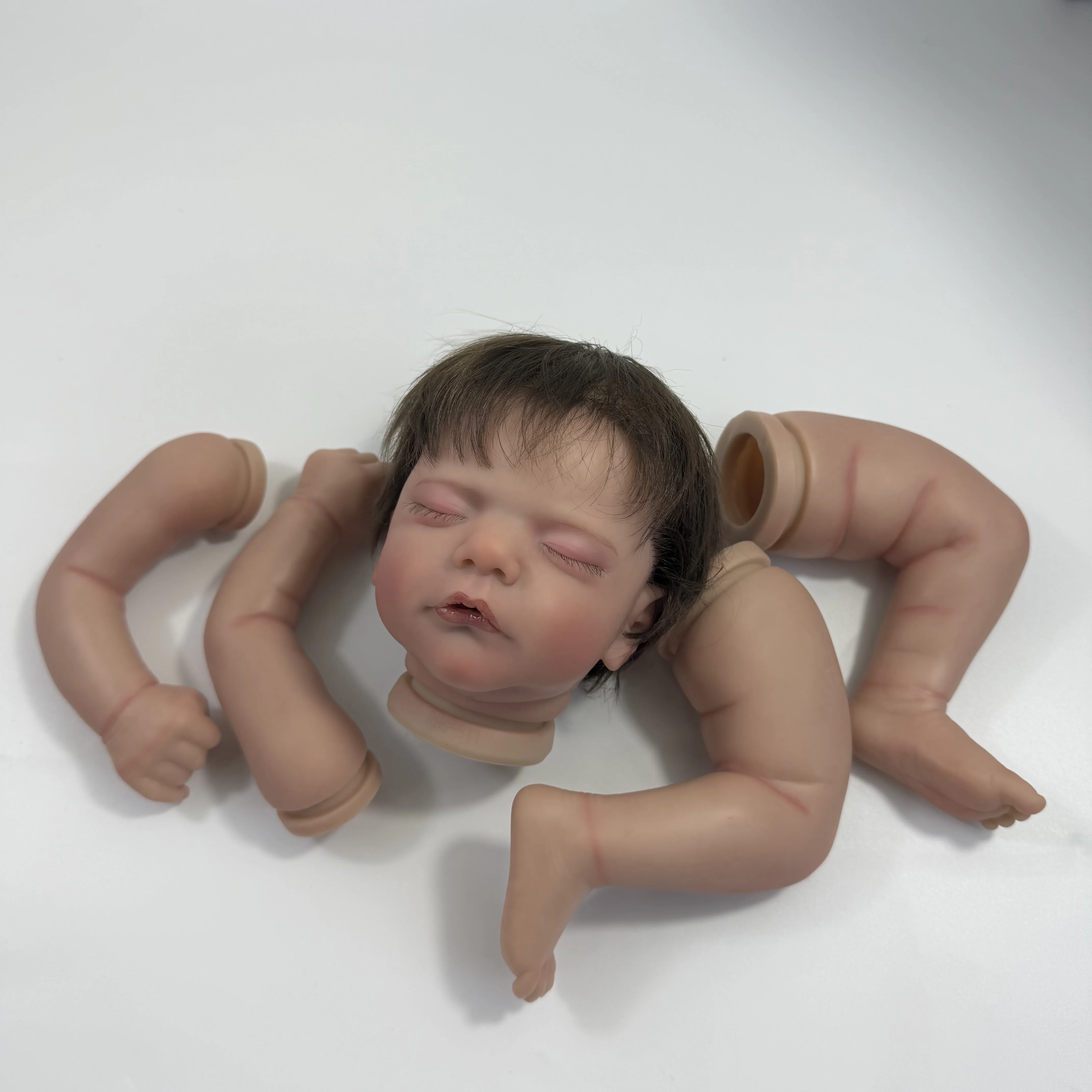 Kit de muñeca reborn Sam con pelo injertado y cuerpo de tela - imagen 2