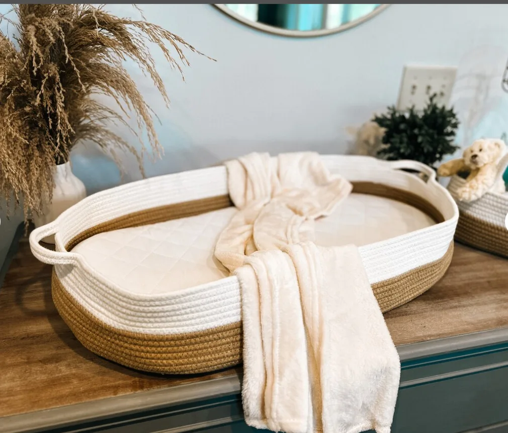 Cesta en uso diario en habitación