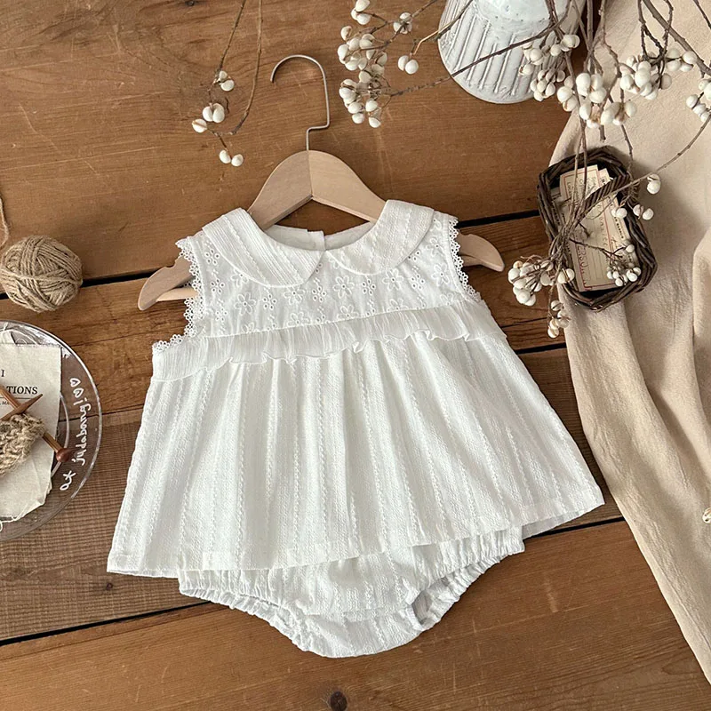 Conjunto verano bebé niña: top sin mangas con encaje y bombachos - imagen 4