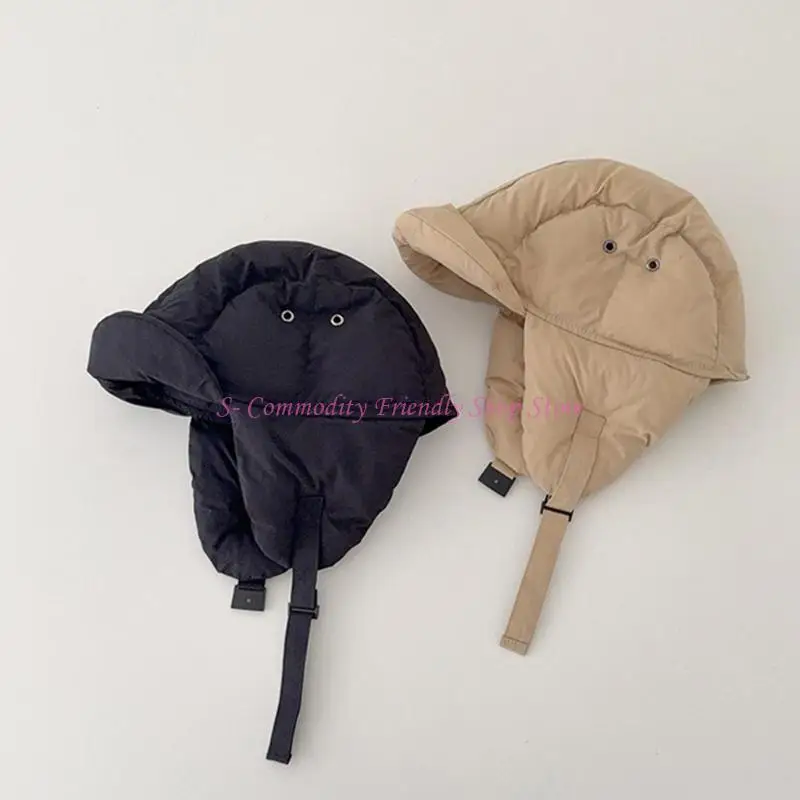 Gorro infantil mostrando ajuste en niño