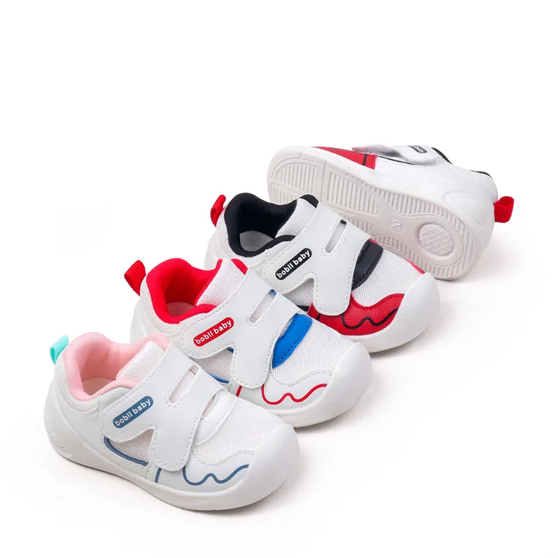 Suela antideslizante de las zapatillas infantiles