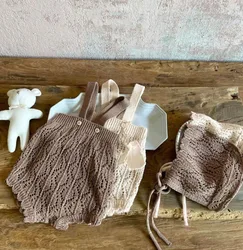 Mono de punto con gorrito para bebé niña – Milangel