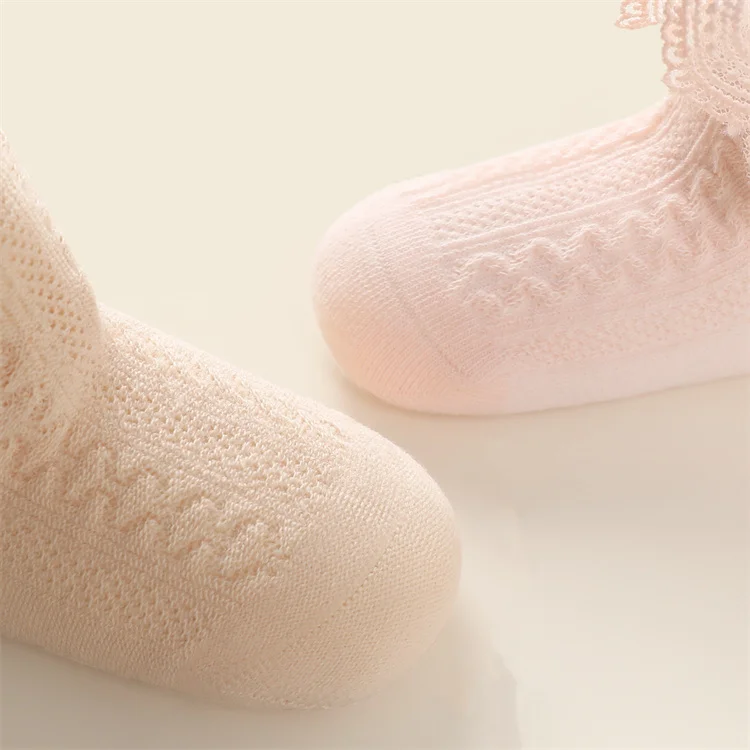 Calcetines con estética princesa