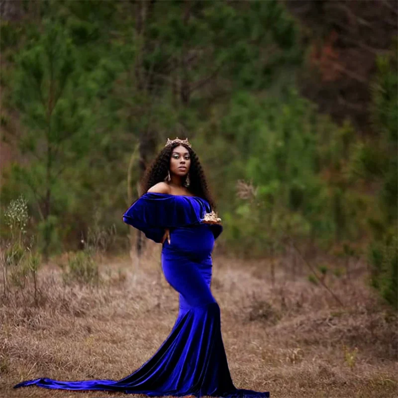 Vestido de maternidad invierno terciopelo dorado con encaje - imagen 4