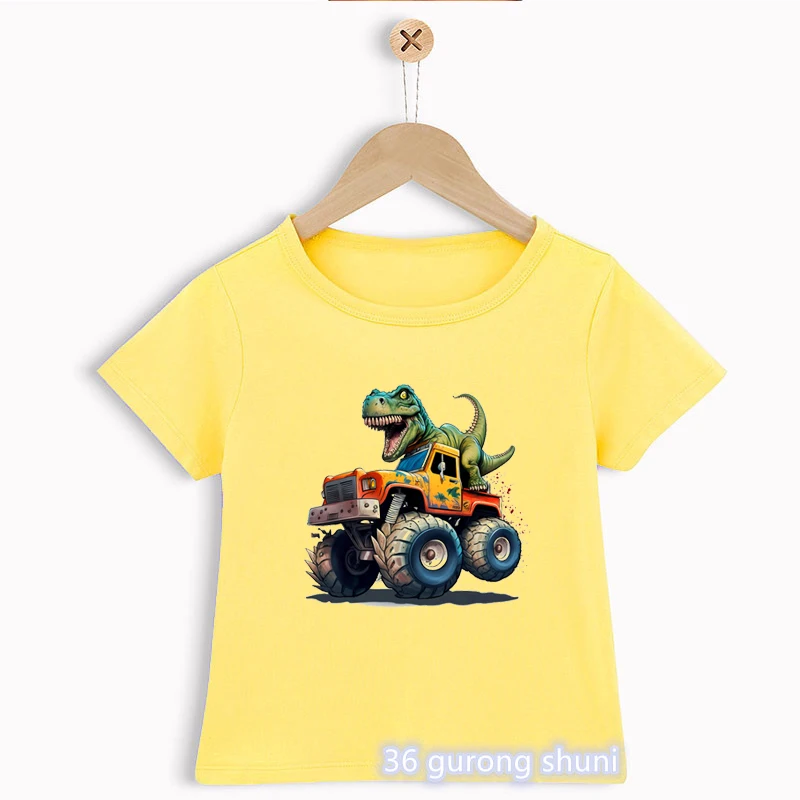 Vista trasera de la camiseta infantil