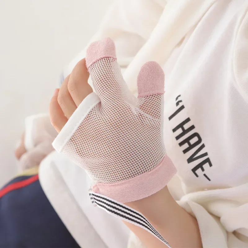 Guantes anti-mordiscos para bebé: manoplas dedos, dejar morder - imagen 2