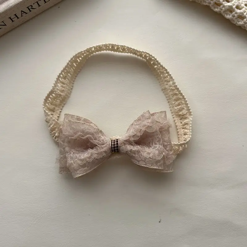 Diadema bebé de encaje floral para niña – estilo princesa