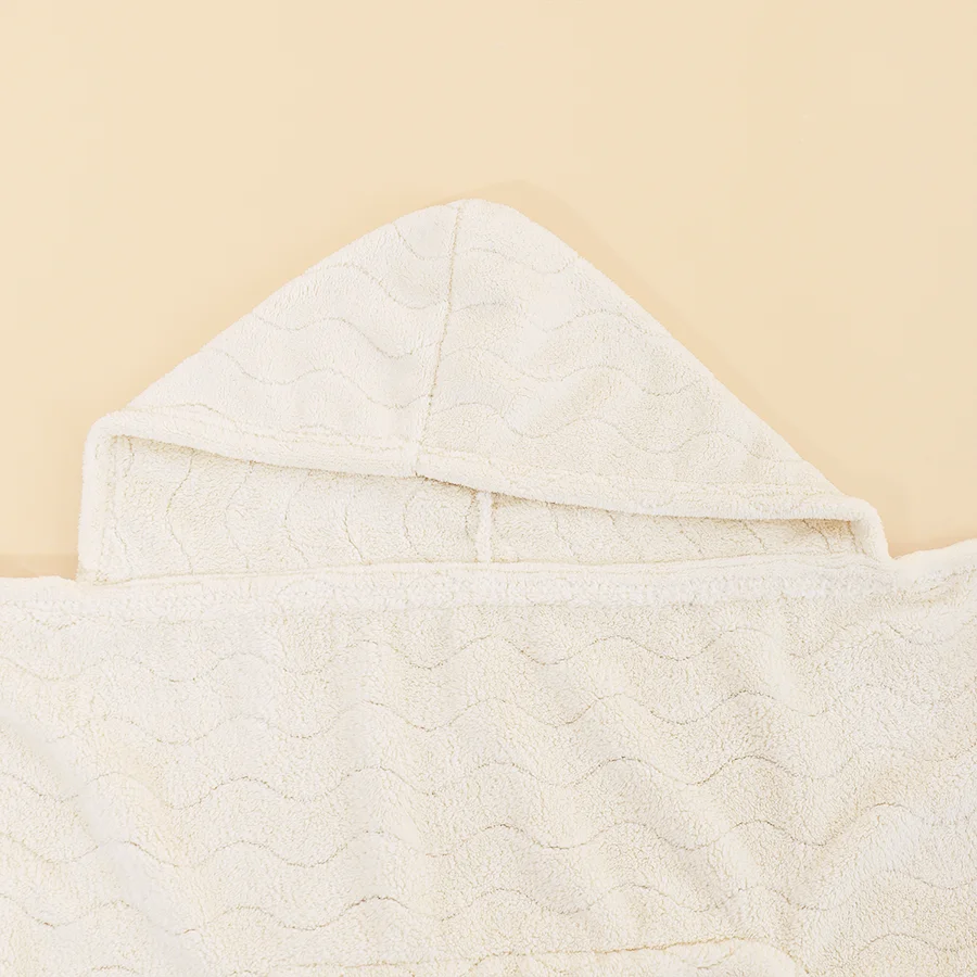 Manta forro polar coral para bebé – Suave textura envolvente