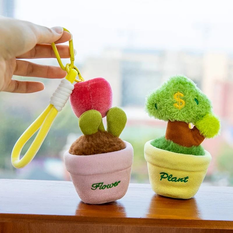 Llavero peluche de cactus y tulipán en maceta colgante para bolso - imagen 3
