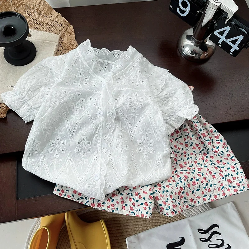 Conjunto de chaleco para niña con pantalón corto encaje - imagen 3