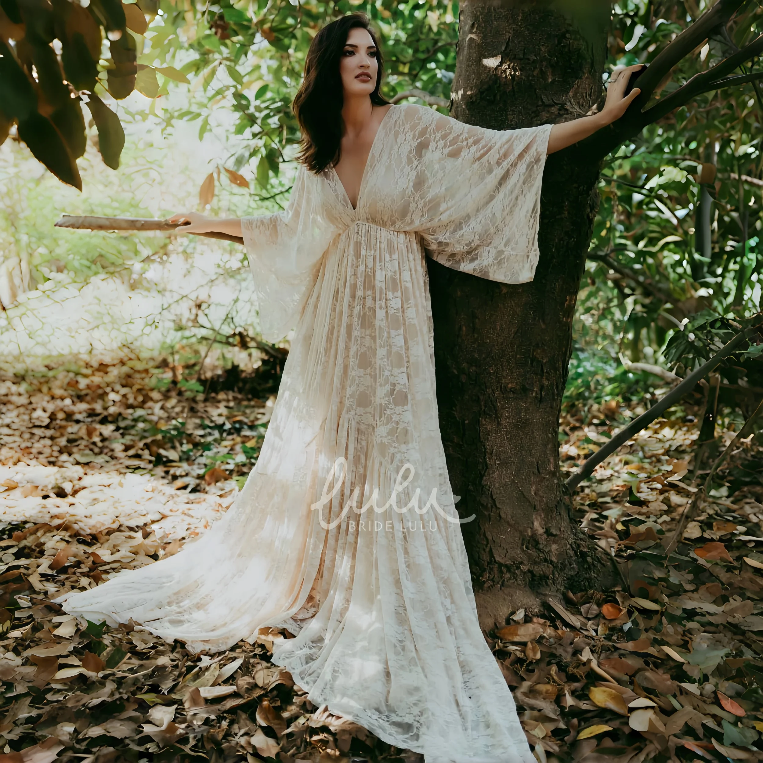 Vestido boho de maternidad con encaje y escote en V para fotos - imagen 2