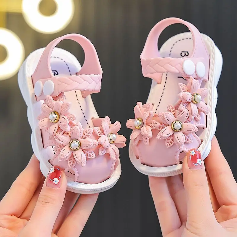 Sandalias de primeros pasos con perlas y flores, antideslizantes - imagen 3